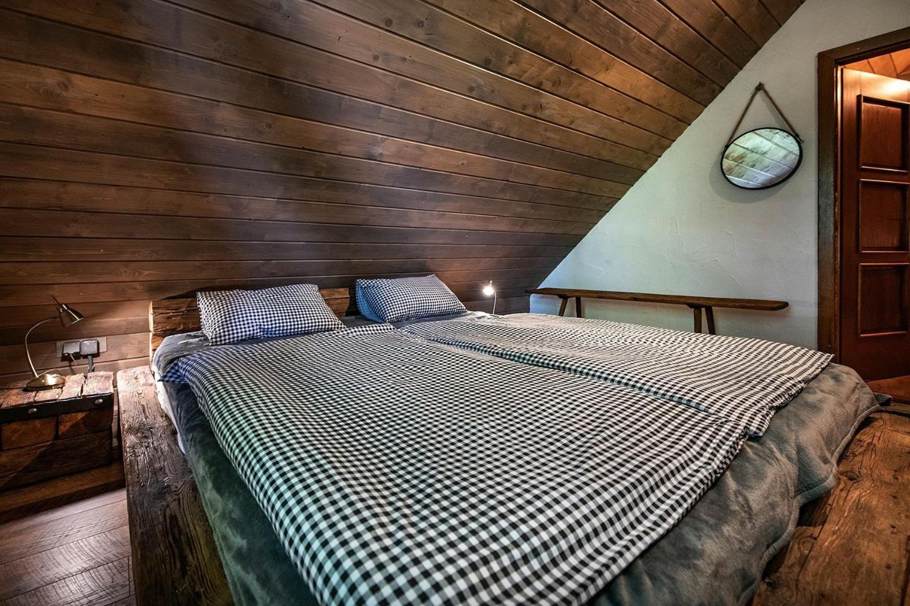 Drevenica Na Kraji Sveta Villa Osturna Ngoại thất bức ảnh
